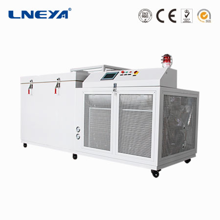 工業(yè)生產中冷凍工件的工業(yè)冰箱-過盈裝配箱